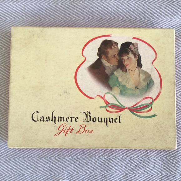 VINTAGE CASHMERE BOUQUET GIFT BOX ALL ITEMS IN SIDE 1960’s - Picture 1 of 3